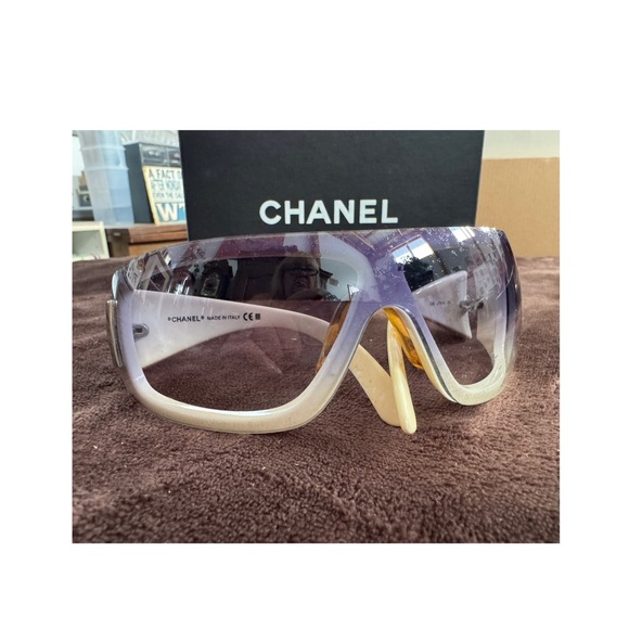 CHANEL Accessories - Chanel Blue and White Ombré Women's Sunglasses